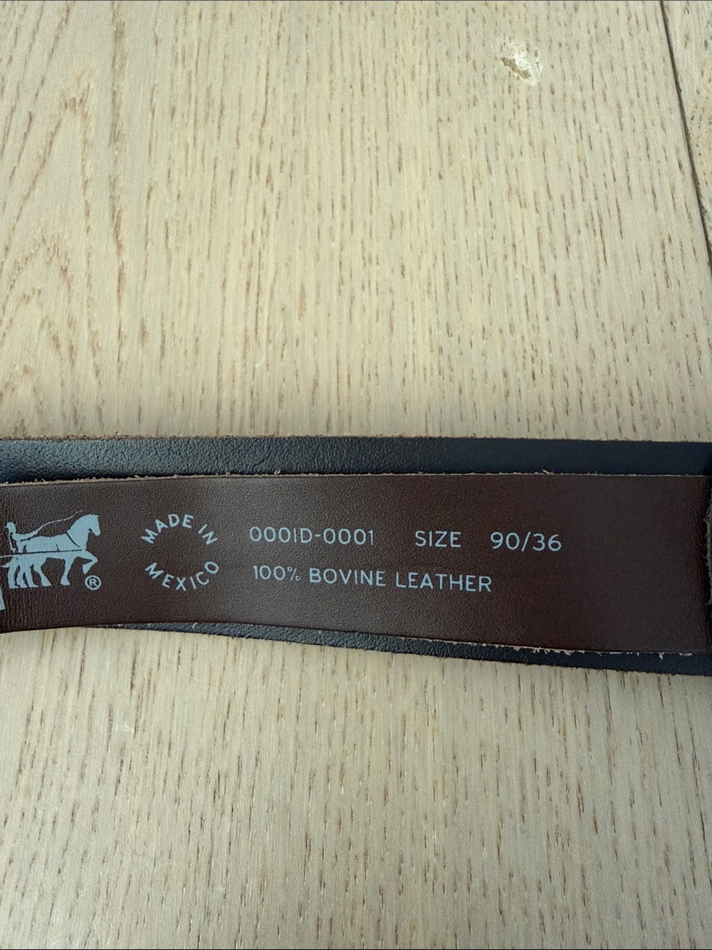 NEW Levis leather belt